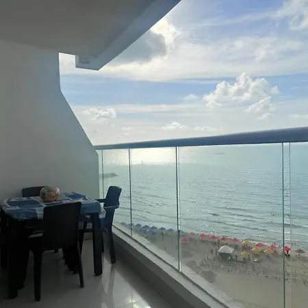 1 Frente A La Playa Apartamento *